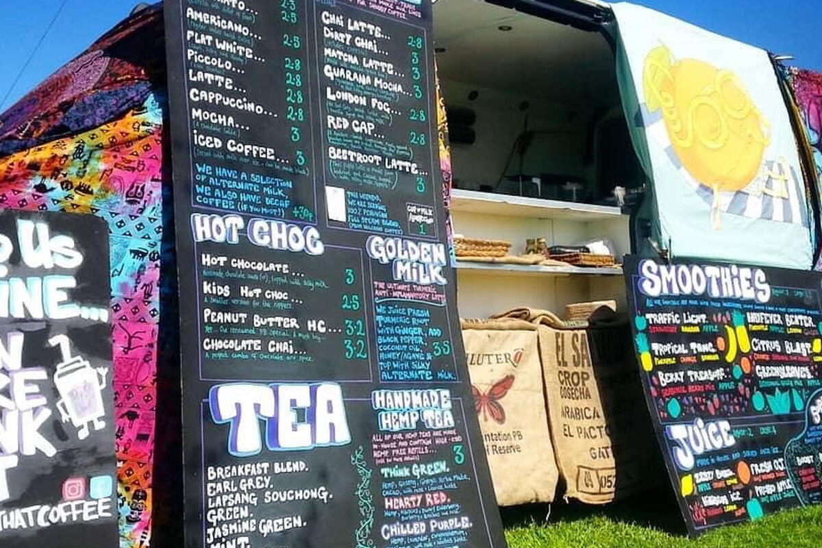 Fresh Smoothies and Coffes