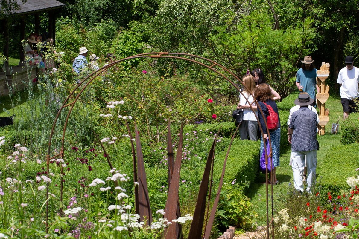 Hellens Garden