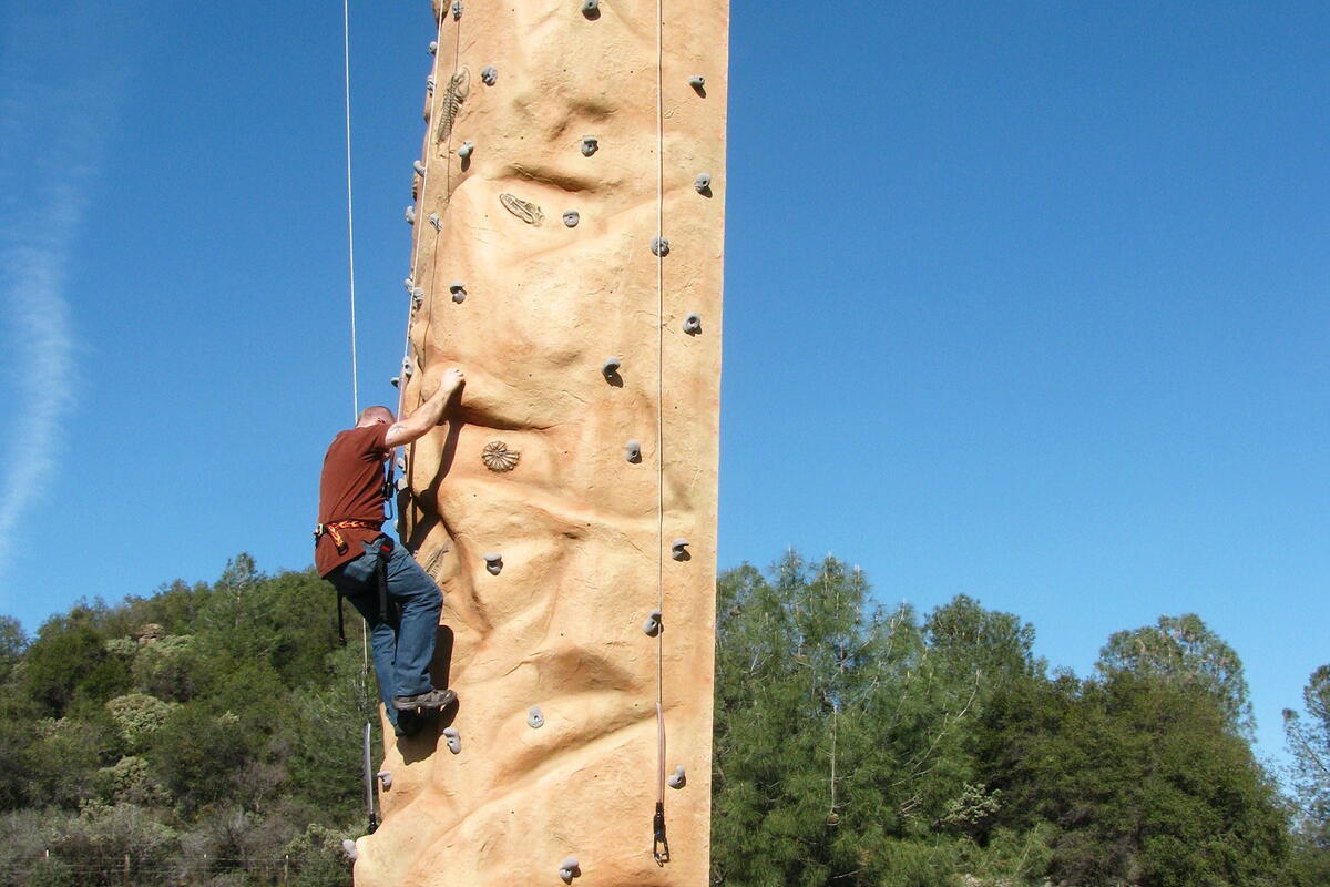 Free Climbing Wall