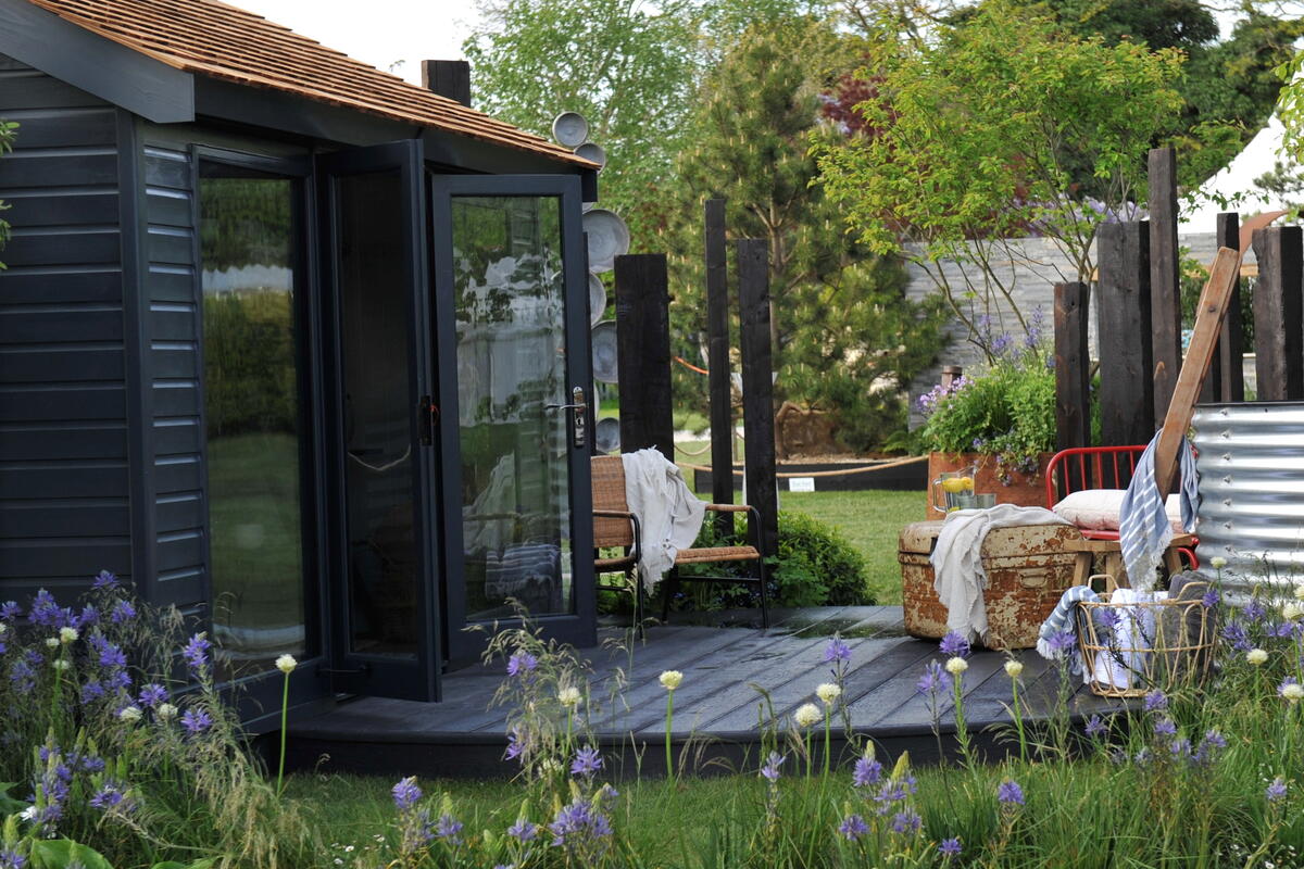 Beautiful Garden Set up