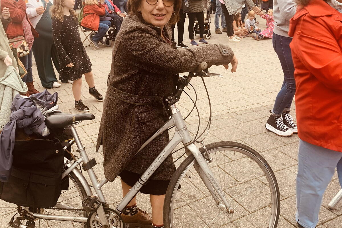 Cyclist and crowds
