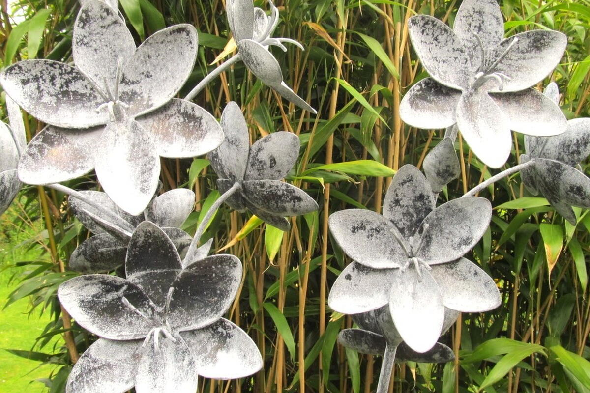 galvanised steel flowers sculpture