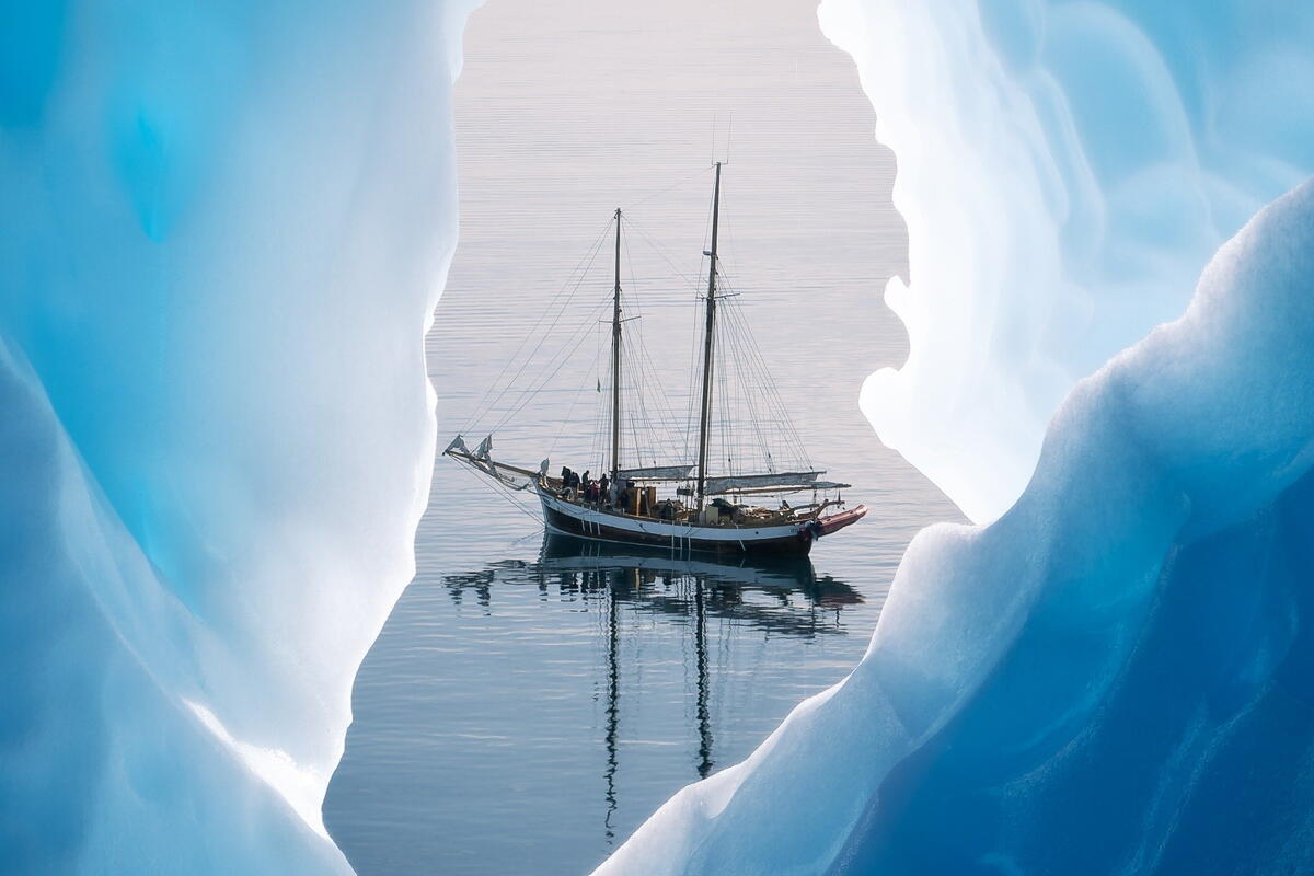 Romain Loubeyre, Stuck in Ice