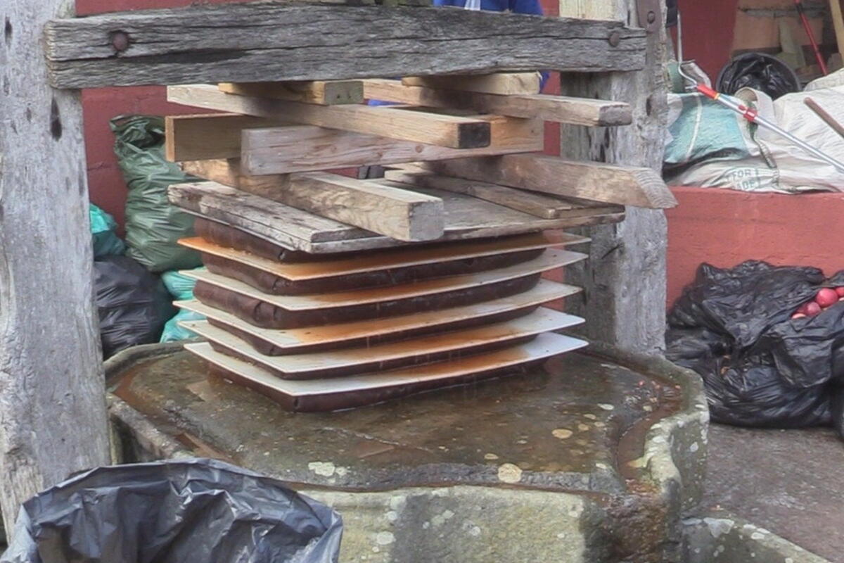 Pressing at Woodredding