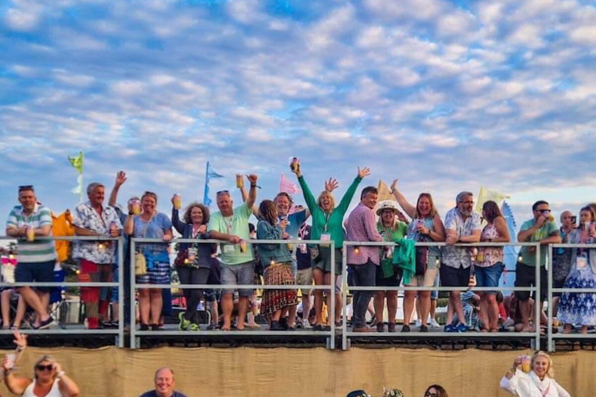 Happy Lakefesters