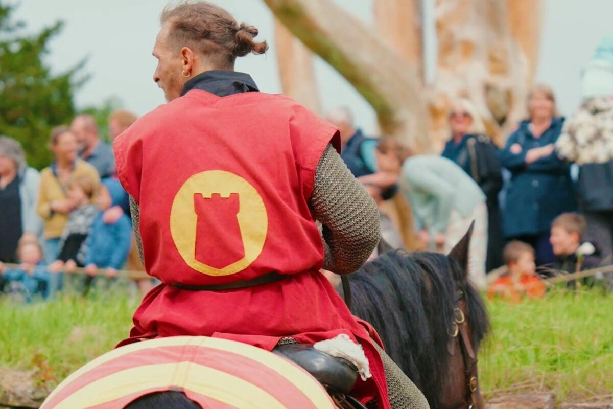 Jousting - The First Encounter