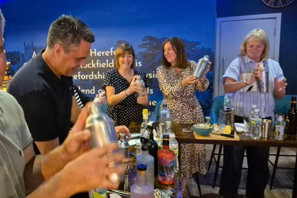 Cocktail Making Experience