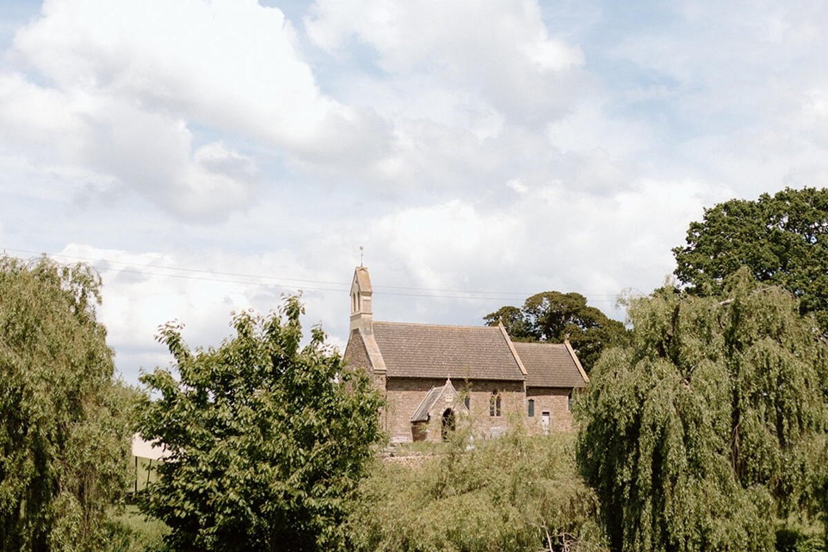 Munsley church
