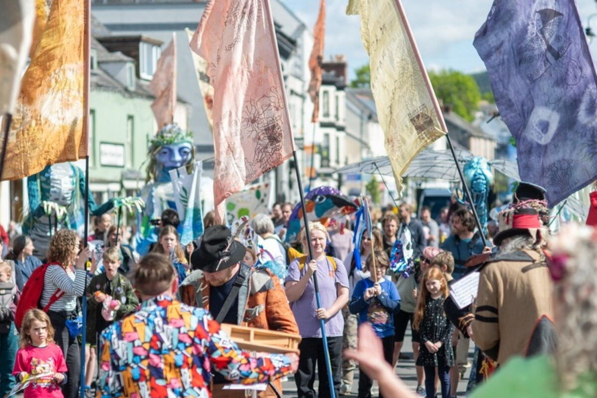 Flags and festivities on Monmouth Highstreet