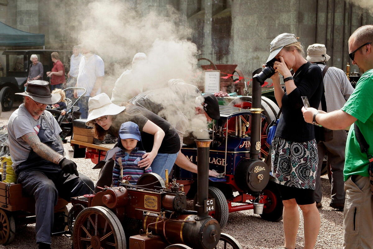 Eastnor Steam & Vintage