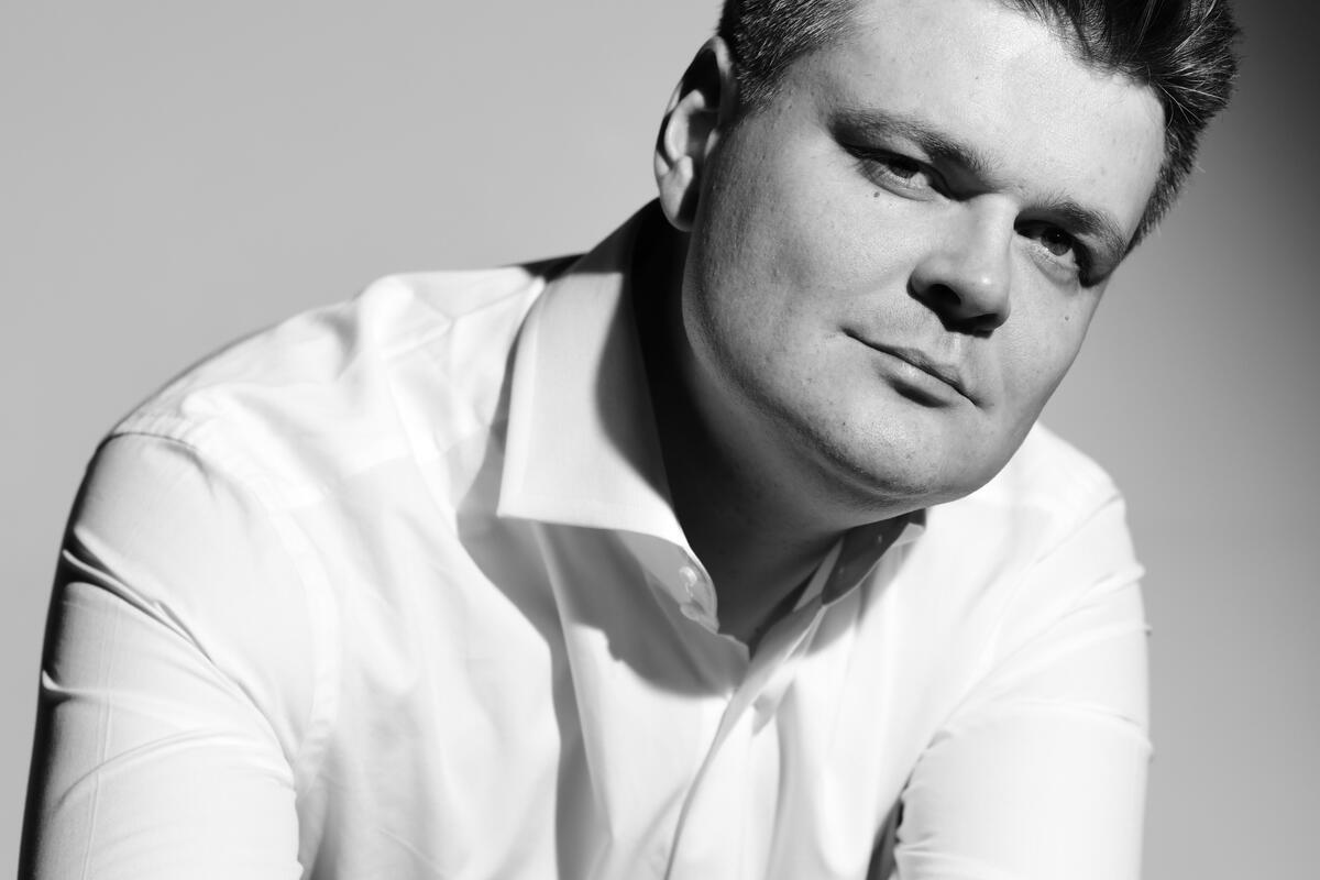Violinist Roman Simovic