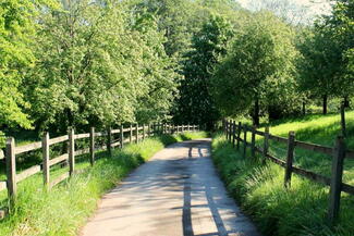 entrance to Broome Farm