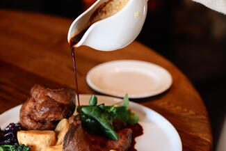 Roast Dinner at the New Inn