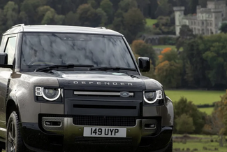 Land Rover Defender Off Roading 
