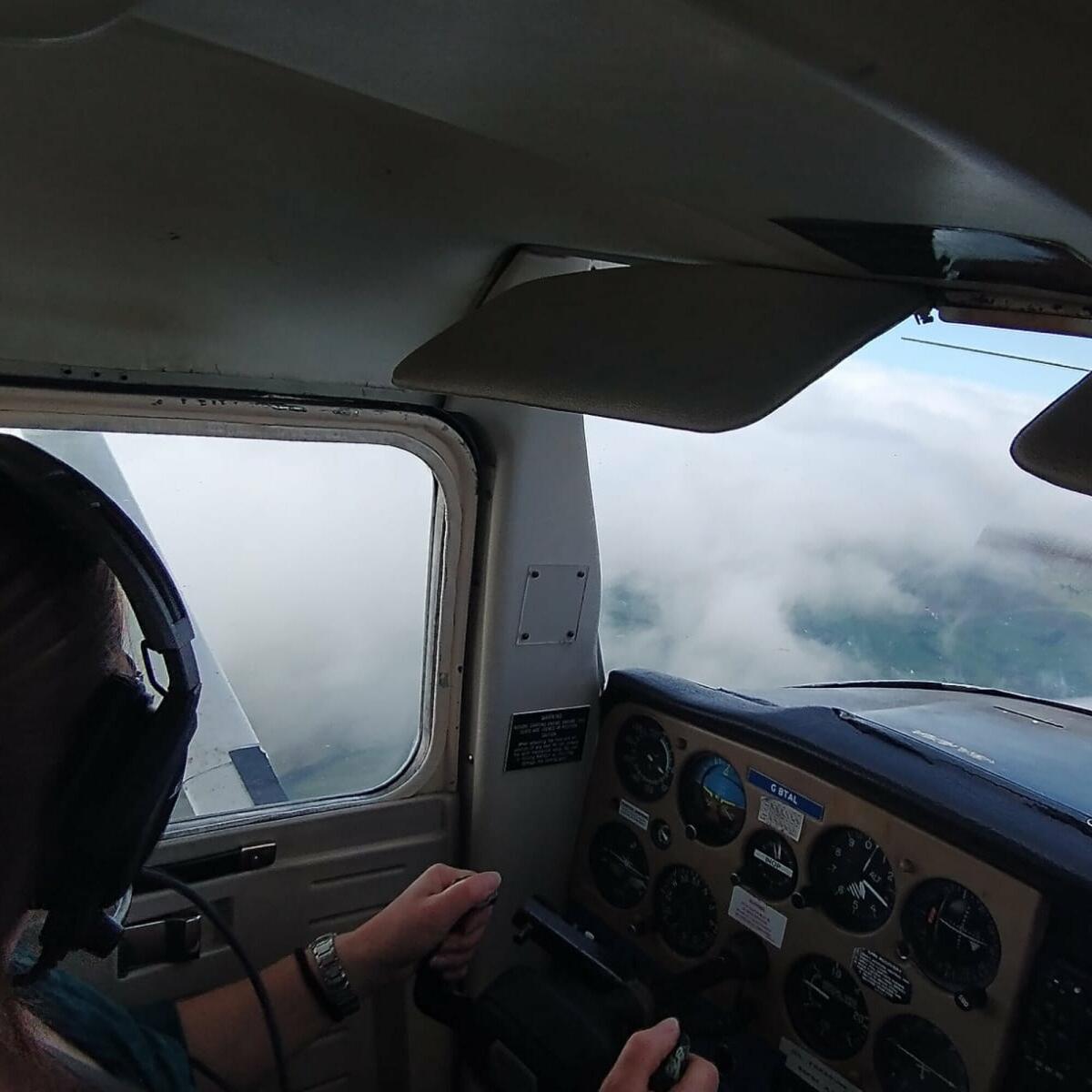 Flying a club Cessna 152