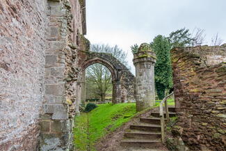 ruins at dore abbey