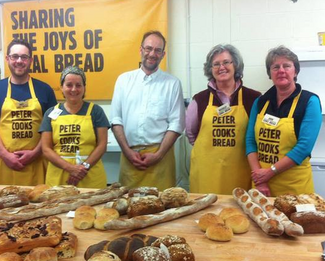 Peter Cooks bread workshop