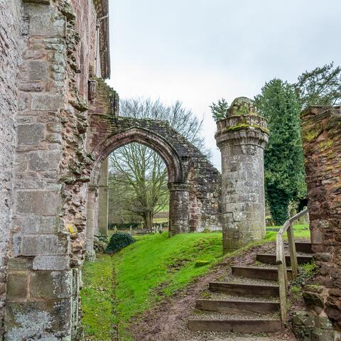 ruins at dore abbey