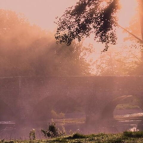 Titan Photo Leintwardine