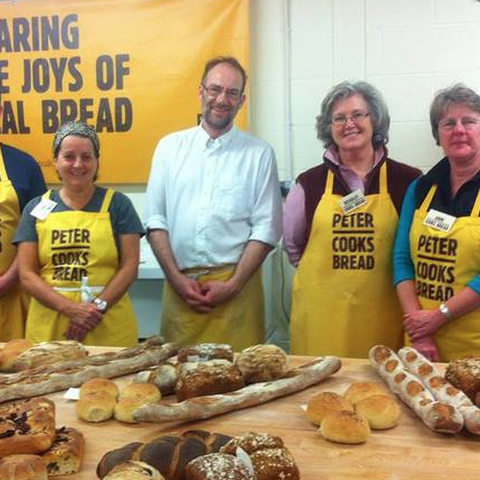 Peter Cooks bread workshop