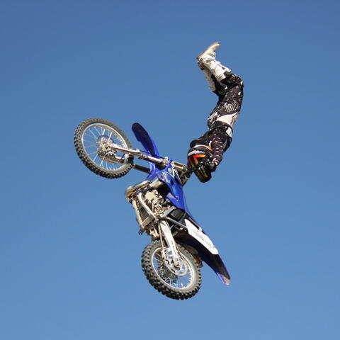 Motorcycle stunts at Kington Show