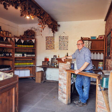 Newton Court Cider Shop