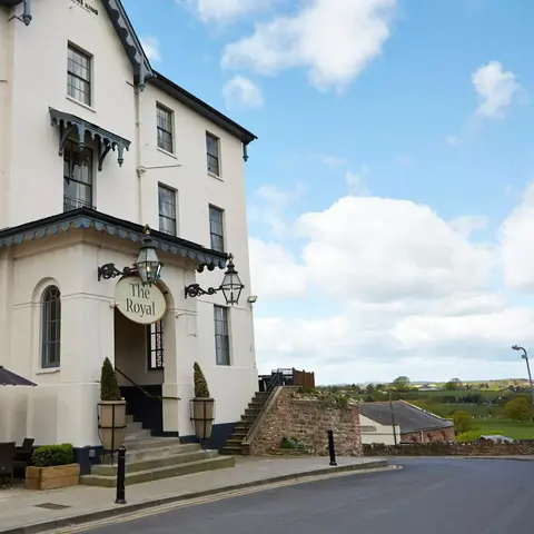 Royal hotel Exterior