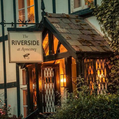 The Riverside at Aymestrey Pub