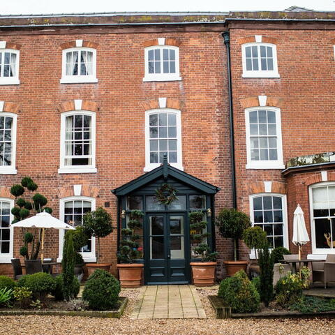 exterior of verzon house