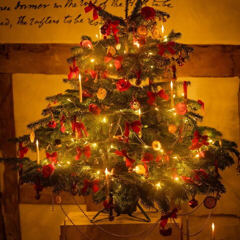 Traditional Georgian Christmas tree