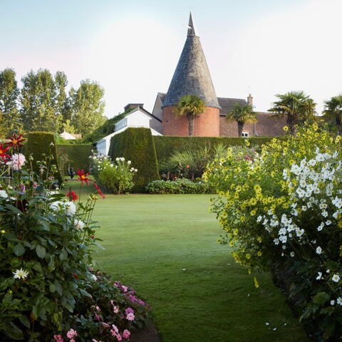 Lower Hope Gardens Open for St Michael's Hospice