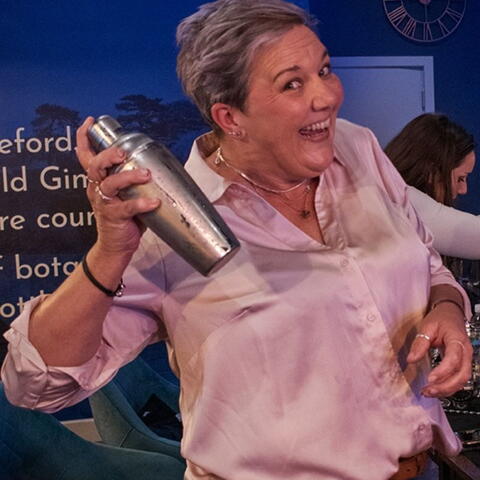 Cocktail Making Experience