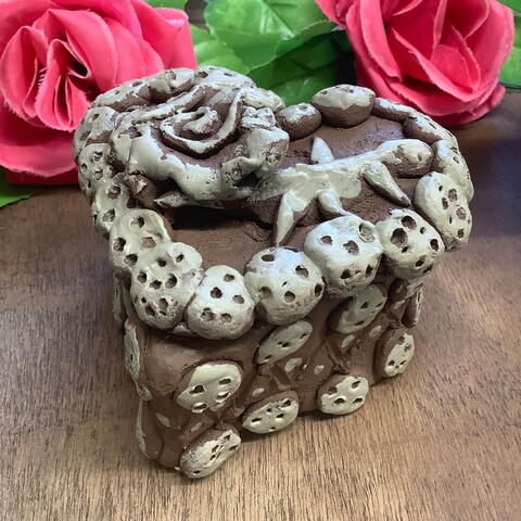 Clay Heart Box - Eastnor Pottery